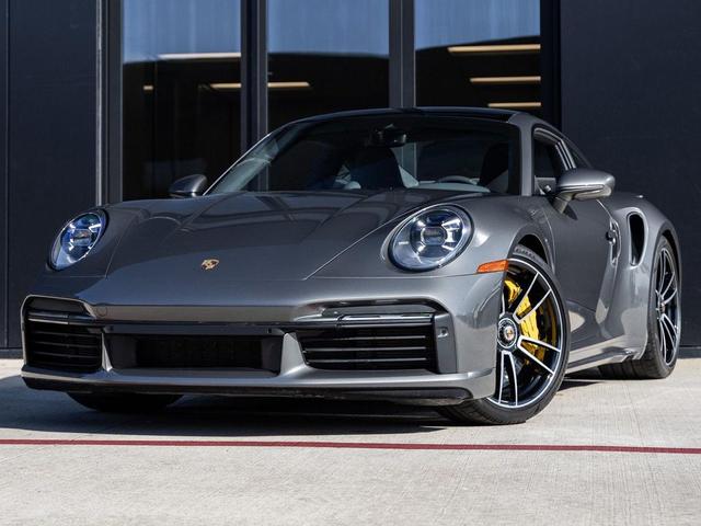Photo of 2021 Agate Grey Metallic Porsche 911