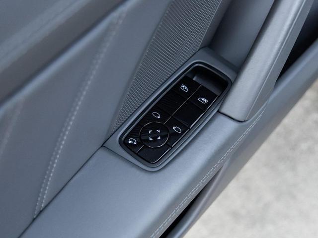 Photo of 2021 Agate Grey Metallic Porsche 911