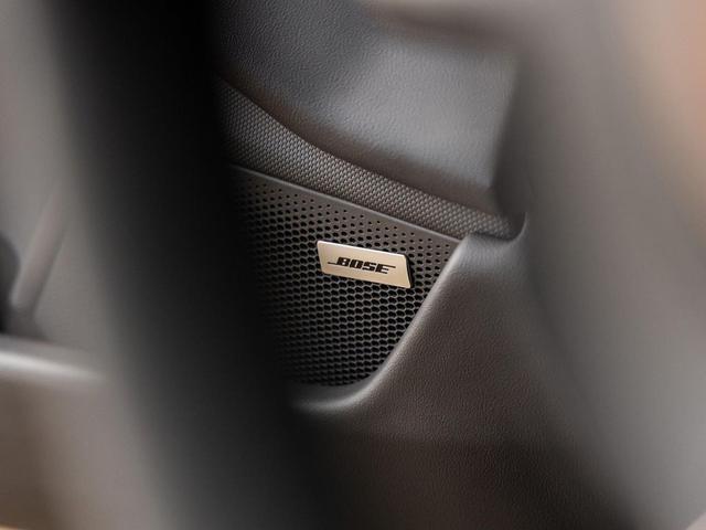 Photo of 2025 Dolomite Silver Metallic Porsche Taycan
