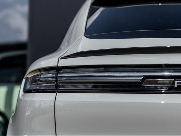 Photo of 2026 Chalk Porsche Cayenne