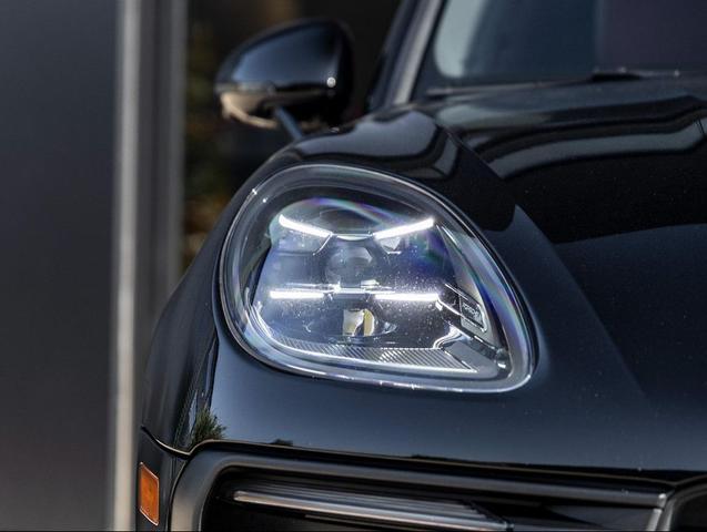 Photo of 2023 Black Porsche Macan