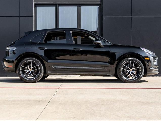 Photo of 2023 Black Porsche Macan