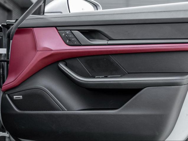 Photo of 2023 Dolomite Silver Metallic Porsche Taycan