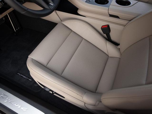 Photo of 2025 Black Porsche Taycan