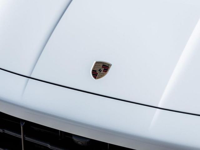 Photo of 2025 White Porsche Cayenne