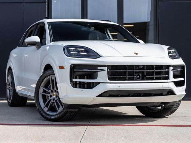 Photo of 2025 White Porsche Cayenne
