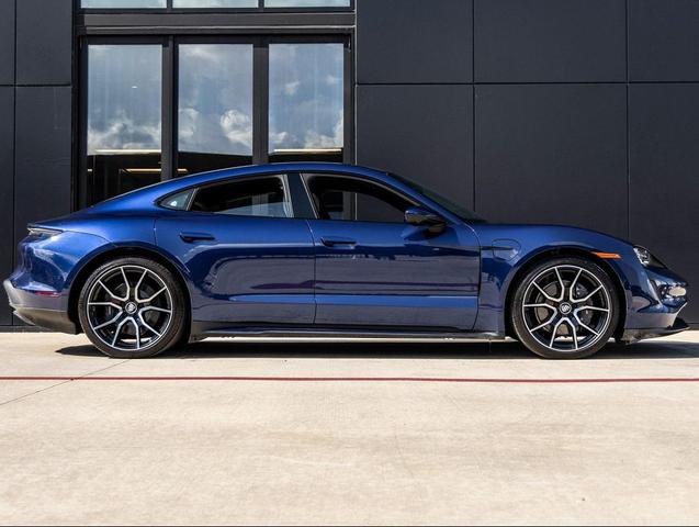 Photo of 2023 Gentian Blue Metallic Porsche Taycan