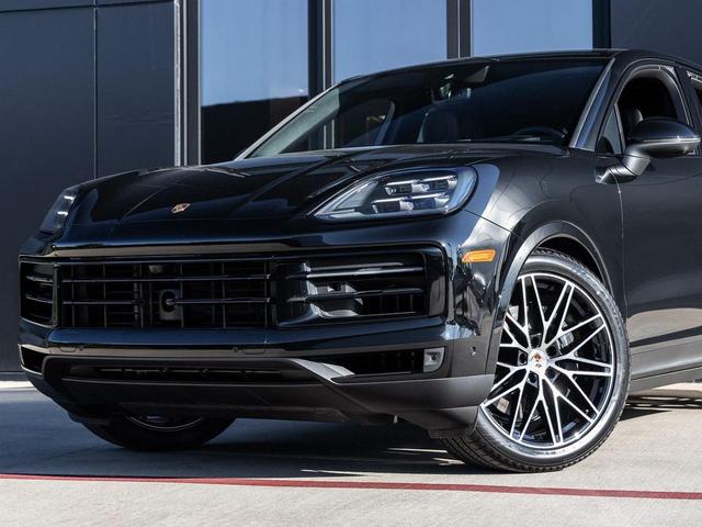 Photo of 2026 Chromite Black Metallic Porsche Cayenne