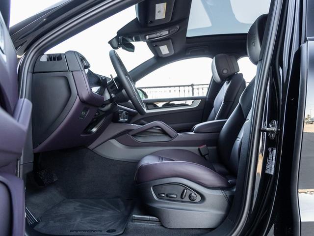 Photo of 2026 Chromite Black Metallic Porsche Cayenne