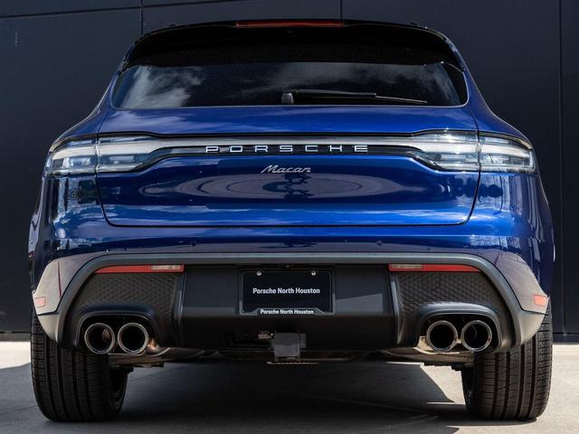 Photo of 2025 Gentian Blue Metallic Porsche Macan