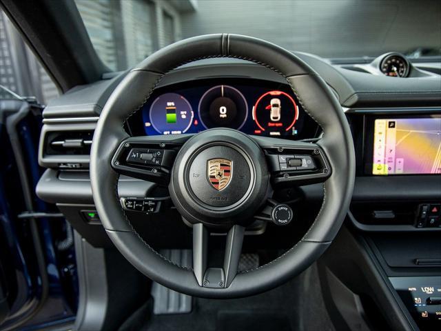 Photo of 2024 Gentian Blue Metallic Porsche Macan