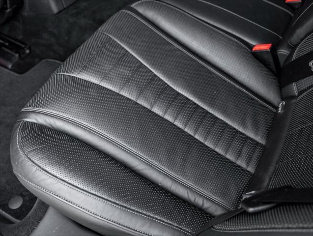 Photo of 2018 Silver Mercedes-Benz S-Class