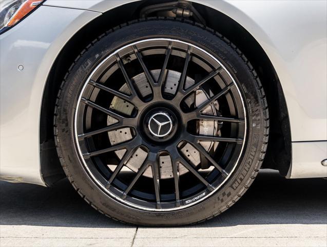 Photo of 2018 Silver Mercedes-Benz S-Class
