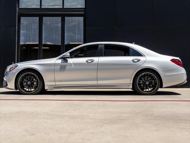 Photo of 2018 Silver Mercedes-Benz S-Class