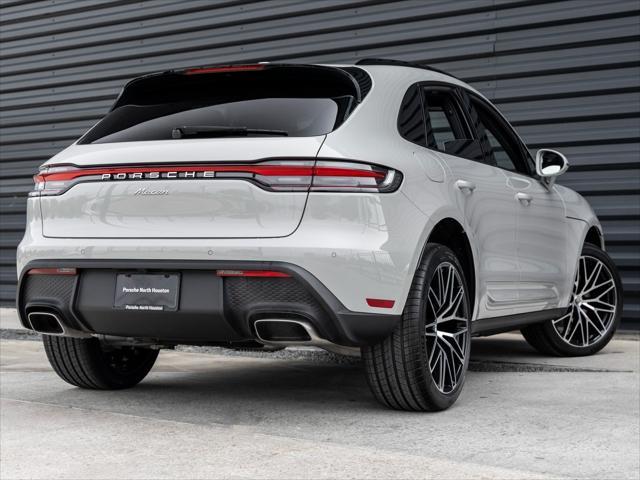Photo of 2025 Gray Porsche Macan