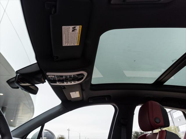 Photo of 2025 Gray Porsche Macan