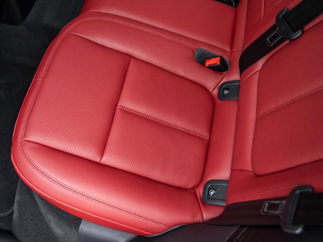 Photo of 2025 Gray Porsche Macan