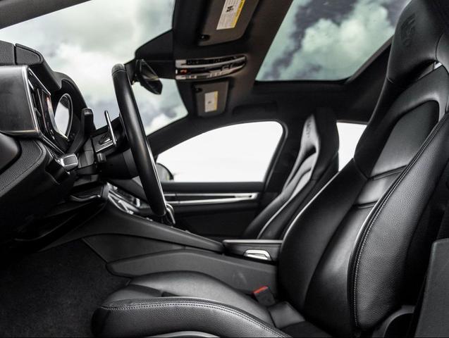 Photo of 2023 Volcano Grey Metallic Porsche Panamera