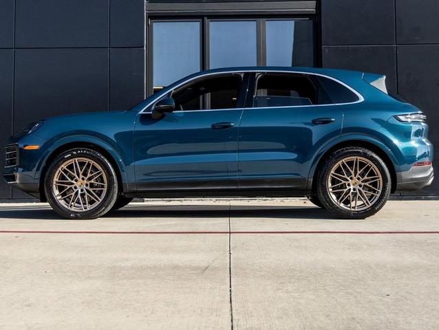 Photo of 2024 Montego Blue Metallic Porsche Cayenne