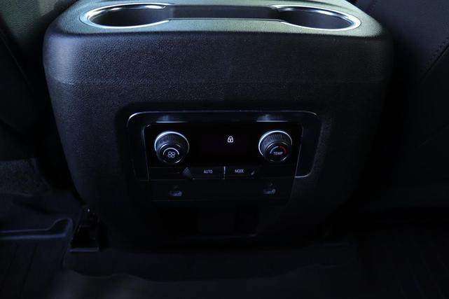Photo of 2022 Summit White Chevrolet Suburban