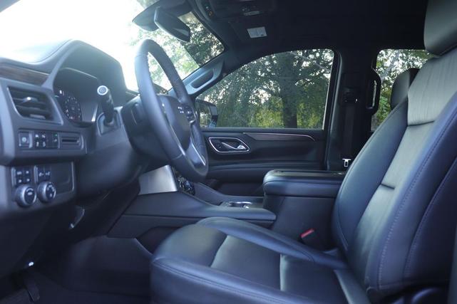 Photo of 2022 Summit White Chevrolet Suburban