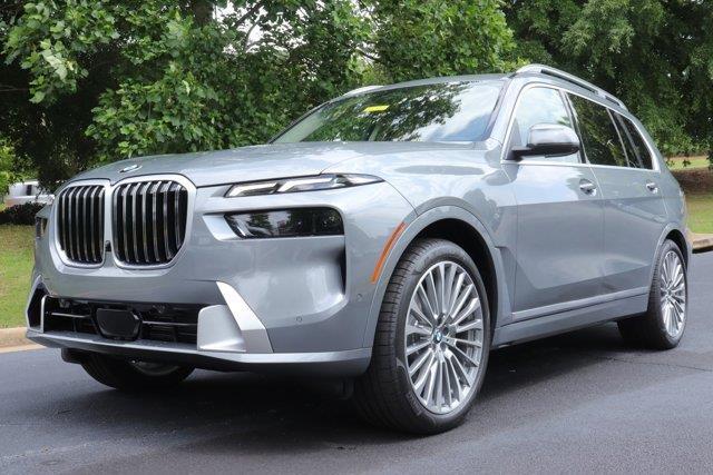 2025 BMW X7