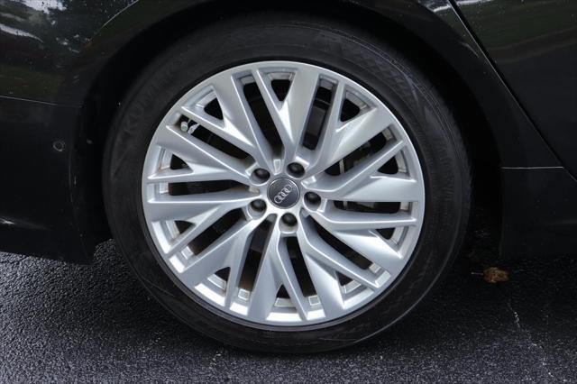 Photo of 2019 Vesuvius Gray Metallic Audi A7