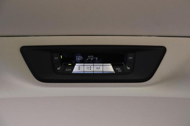 Photo of 2026 Skyscraper Grey Metallic BMW X7