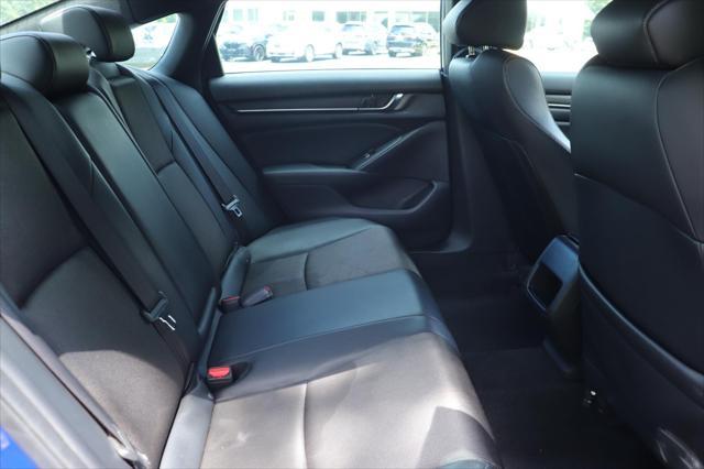 Photo of 2018 Still Night Pearl Honda Accord