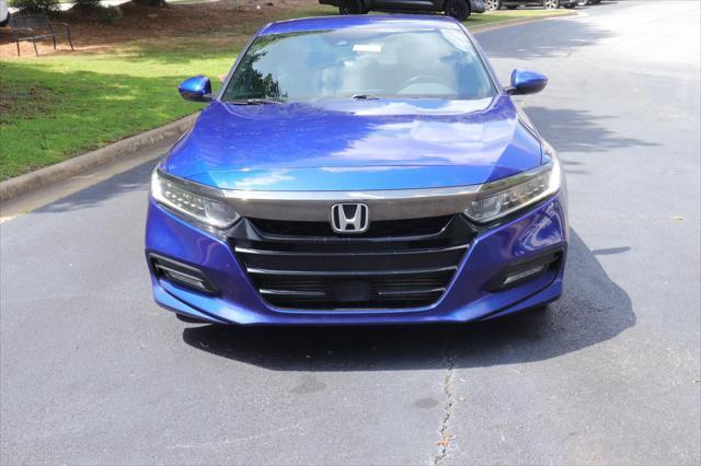 Photo of 2018 Still Night Pearl Honda Accord