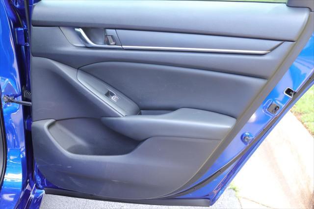 Photo of 2018 Still Night Pearl Honda Accord