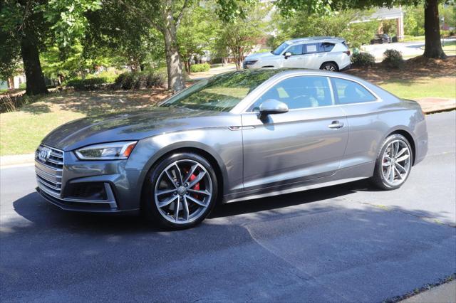Photo of 2018 Daytona Gray Pearl Effect Audi S5
