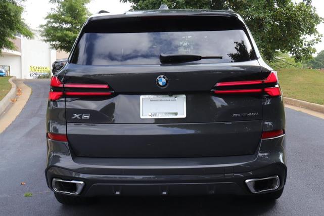 Photo of 2026 Dravit Grey Metallic BMW X5