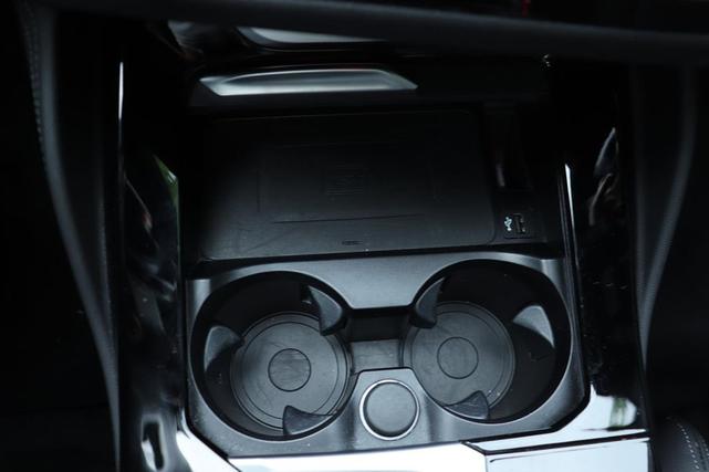 Photo of 2021 Carbon Black Metallic BMW X4
