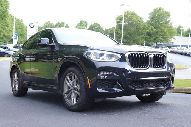 Photo of 2021 Carbon Black Metallic BMW X4