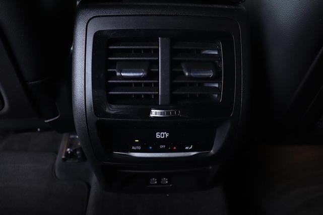 Photo of 2021 Carbon Black Metallic BMW X4