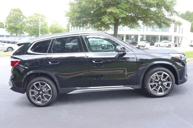 Photo of 2025 Jet Black BMW X1