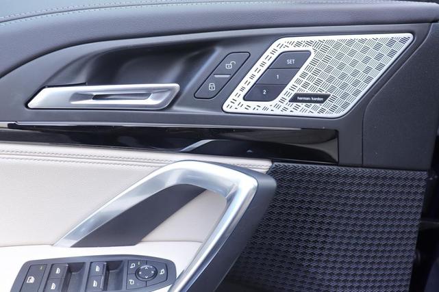 Photo of 2023 Phytonic Blue Metallic BMW X1