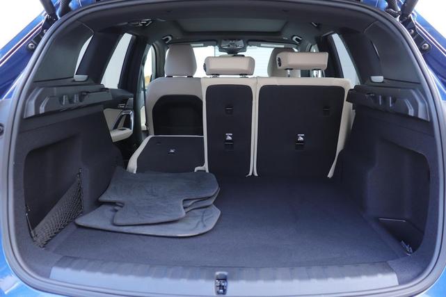 Photo of 2023 Phytonic Blue Metallic BMW X1