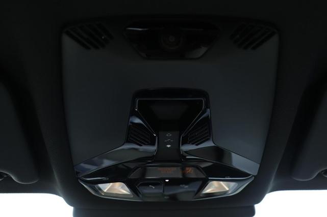 Photo of 2023 Phytonic Blue Metallic BMW X1