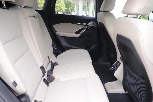 Photo of 2023 Phytonic Blue Metallic BMW X1