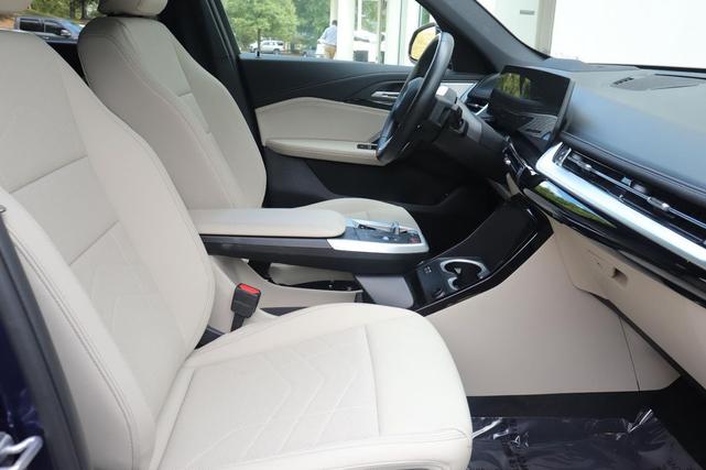 Photo of 2023 Phytonic Blue Metallic BMW X1