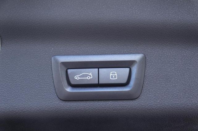 Photo of 2023 Phytonic Blue Metallic BMW X1