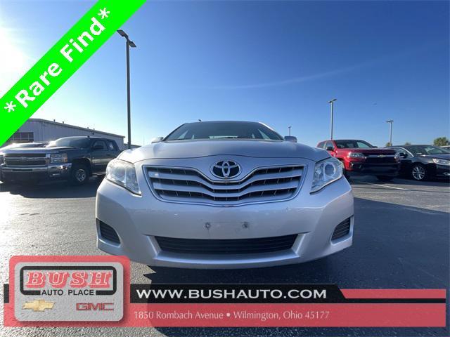 Photo of 2011 Classic Silver Metallic Toyota Camry