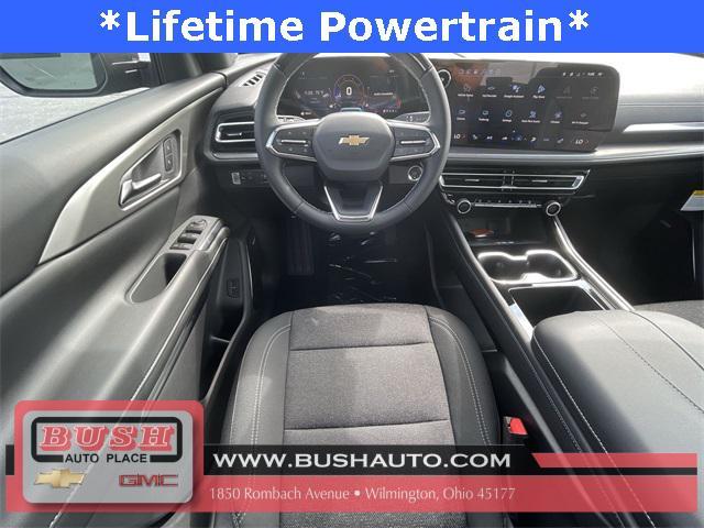 Photo of 2026 Mosaic Black Metallic Chevrolet Traverse