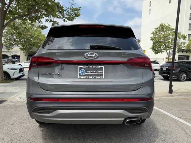 Photo of 2022 Gray Hyundai SANTA FE