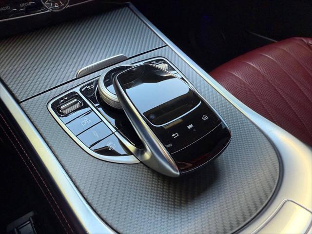 Photo of 2021 White Mercedes-Benz AMG G 63