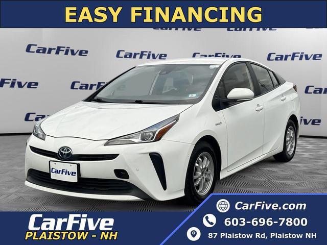 Photo of 2022 White Toyota Prius