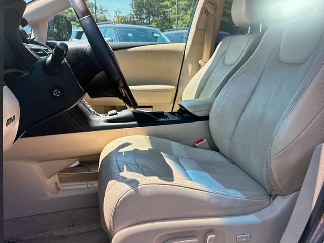 Photo of 2015 Silver Lexus RX 350