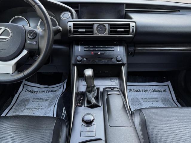 Photo of 2014 Gray Lexus IS 350